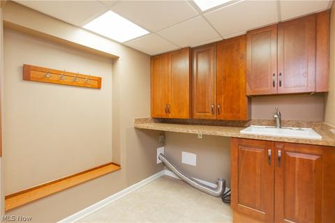 2247 Augustine Dr, Parma, OH 44134 photo 26