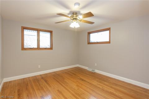 2247 Augustine Dr, Parma, OH 44134 photo 13