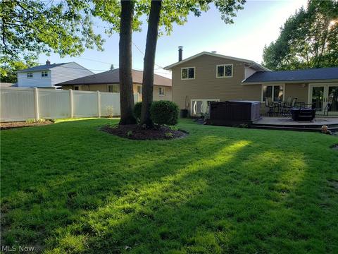 2247 Augustine Dr, Parma, OH 44134 photo 28