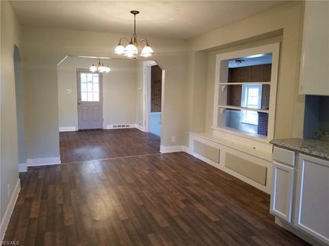 3475 Path Dr, Akron, OH 44319 photo 5