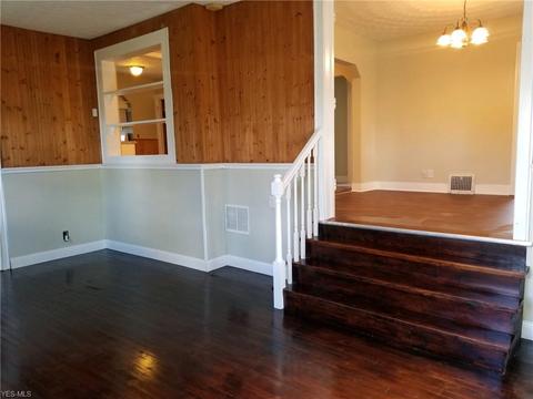 3475 Path Dr, Akron, OH 44319 photo 9