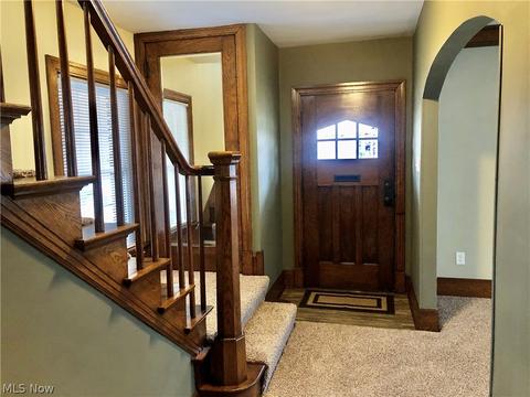 474 Sunset View Dr, Akron, OH 44320 photo 5