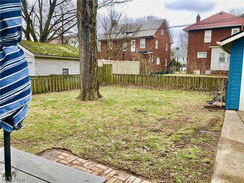 474 Sunset View Dr, Akron, OH 44320 photo 26