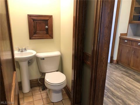 474 Sunset View Dr, Akron, OH 44320 photo 10