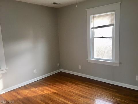 137 Harvard Ave, Elyria, OH 44035 photo 9