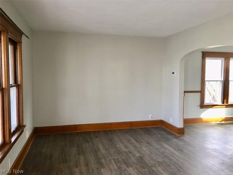 137 Harvard Ave, Elyria, OH 44035 photo 4