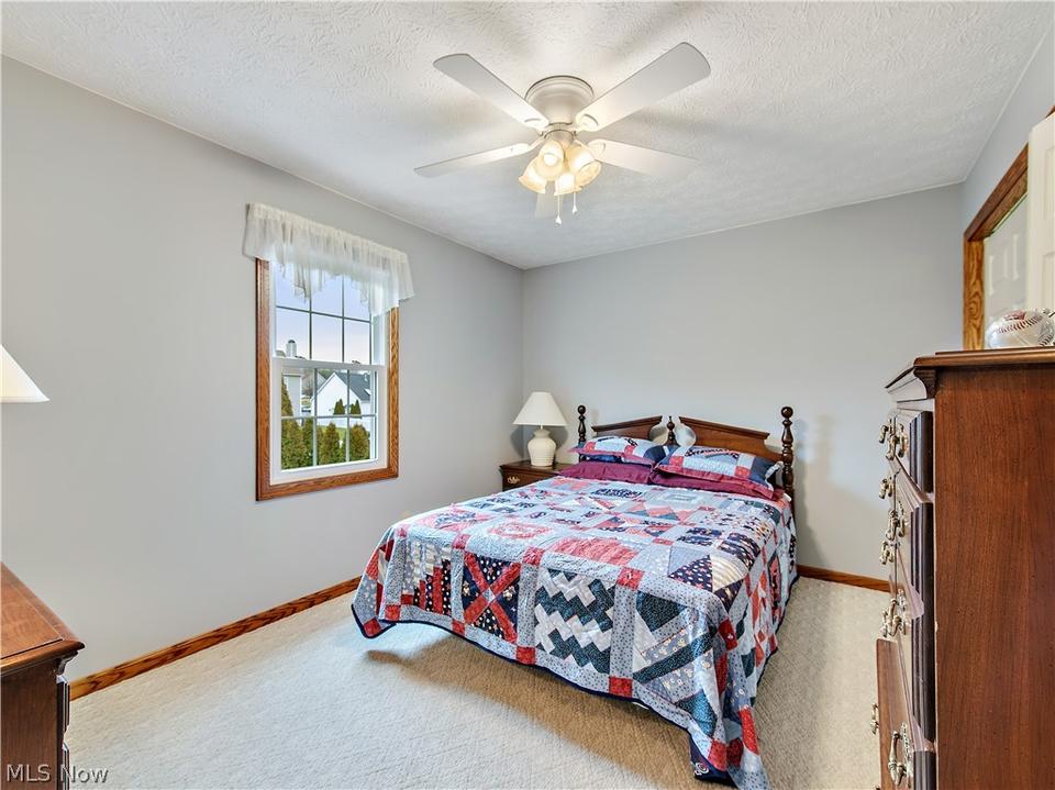  471 Bobwhite Trl, Akron, OH 44319 photo 24