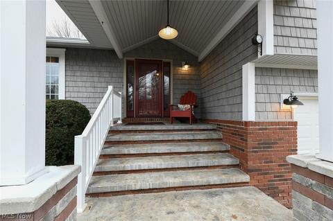 1323 Harmony Dr, Wadsworth, OH 44281 photo 3