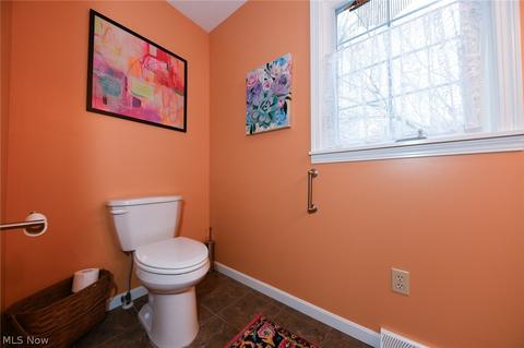 1323 Harmony Dr, Wadsworth, OH 44281 photo 16