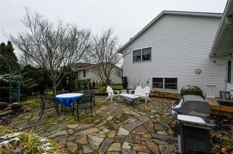 1323 Harmony Dr, Wadsworth, OH 44281 photo 27