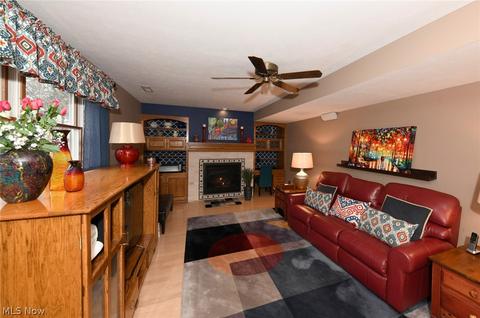 1323 Harmony Dr, Wadsworth, OH 44281 photo 25