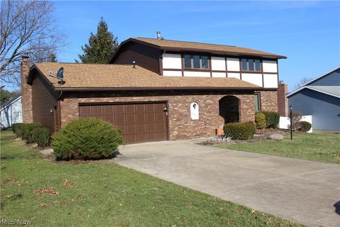 2081 Windham St NE, Canton, OH 44721 photo 3