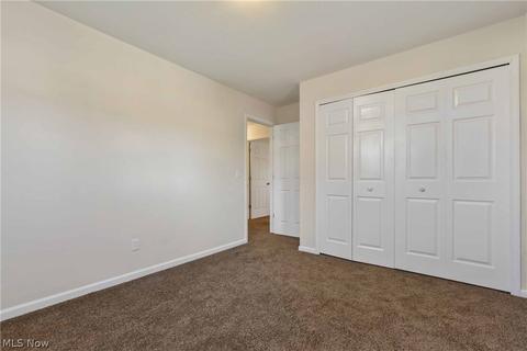 1704 Gulf Rd, Elyria, OH 44035 photo 27