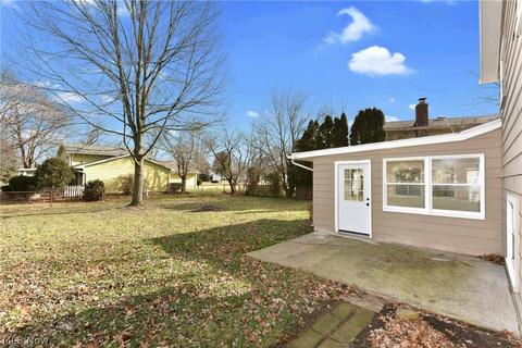 1704 Gulf Rd, Elyria, OH 44035 photo 31