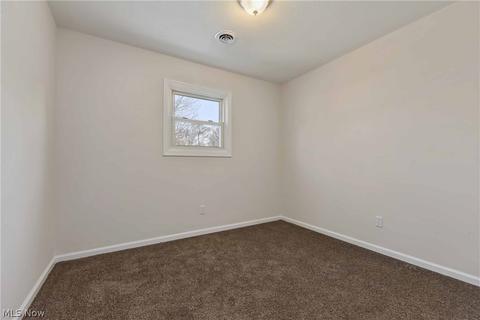 1704 Gulf Rd, Elyria, OH 44035 photo 28