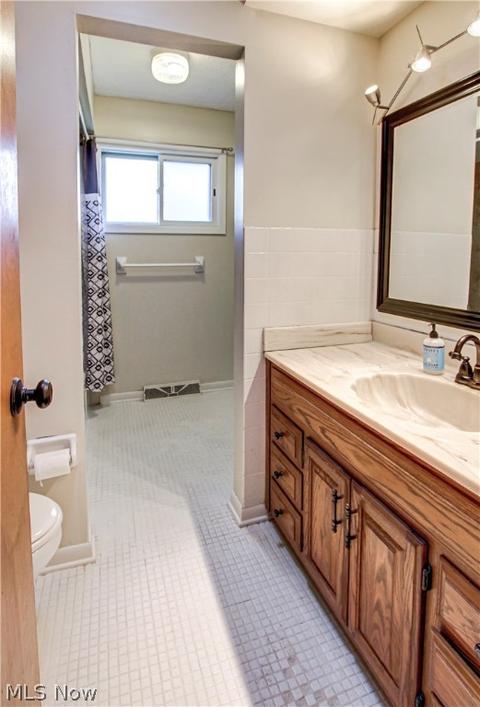 2338 Augustine Dr, Parma, OH 44134 photo 15