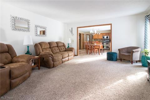 3772 Compton Ct, Stow, OH 44224 photo 10