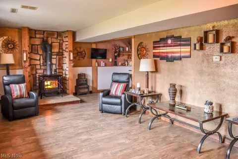 349 Adele Ave NW, Canton, OH 44708 photo 3