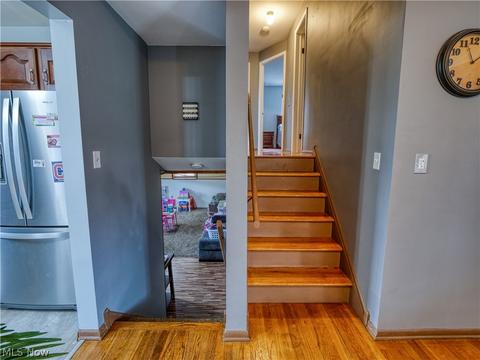 3140 Hetzel Dr, Parma, OH 44134 photo 12