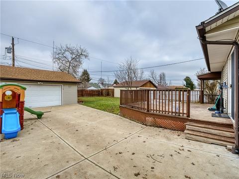 3140 Hetzel Dr, Parma, OH 44134 photo 23