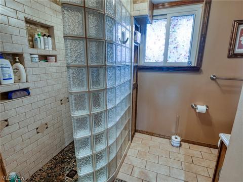 3140 Hetzel Dr, Parma, OH 44134 photo 19