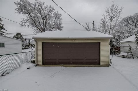 5511 Alber Ave, Parma, OH 44129 photo 29