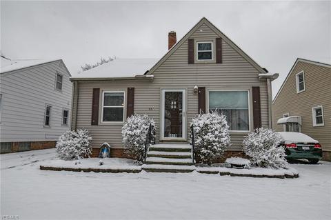 5511 Alber Ave, Parma, OH 44129 photo 2
