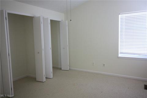 2134 Stonehenge Cir, Akron, OH 44319 photo 16