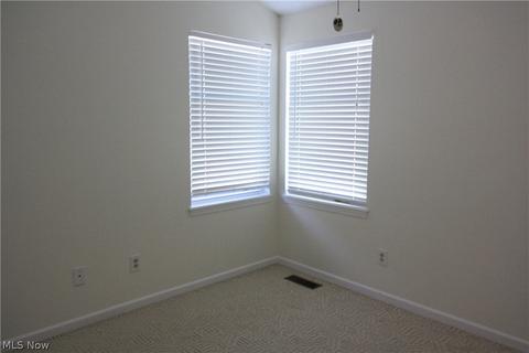 2134 Stonehenge Cir, Akron, OH 44319 photo 18