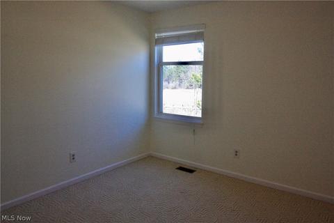 2134 Stonehenge Cir, Akron, OH 44319 photo 19