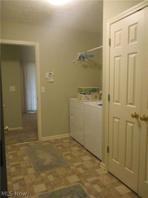 102 Ashfield Ct, Elyria, OH 44035 photo 12