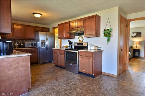 612 Oakridge Dr, Boardman, OH 44512 photo 10