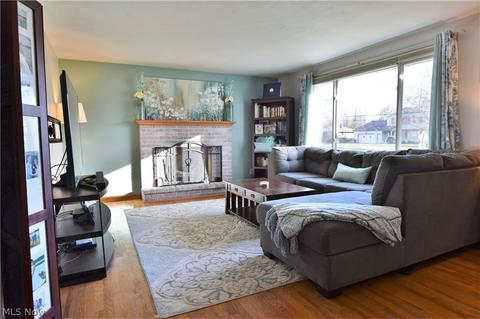 612 Oakridge Dr, Boardman, OH 44512 photo 4