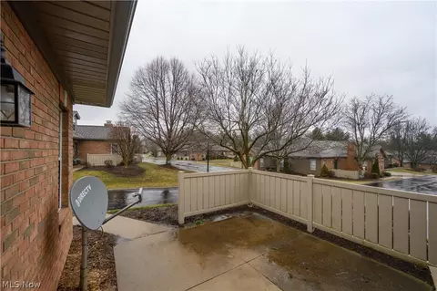 3647 Barrington Pl NW, Canton, OH 44708 photo 4