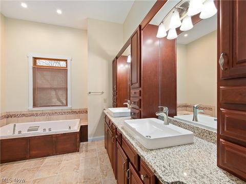 179 E Comet Rd, Clinton, OH 44216 photo 24