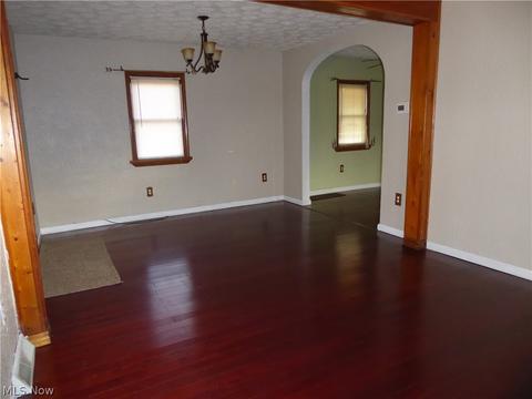 1674 E 32 St, Lorain, OH 44055 photo 3