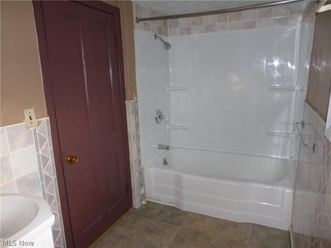 1674 E 32 St, Lorain, OH 44055 photo 17
