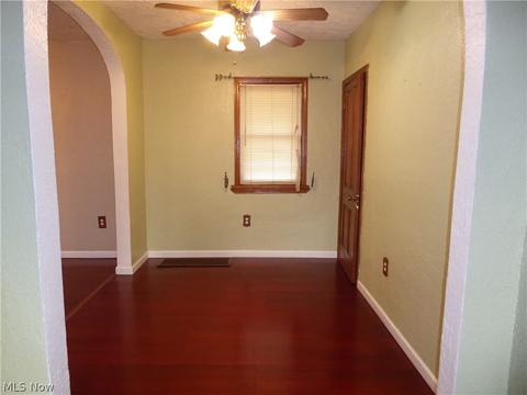 1674 E 32 St, Lorain, OH 44055 photo 6