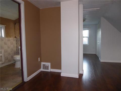1674 E 32 St, Lorain, OH 44055 photo 22