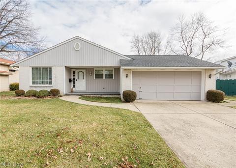 605 Georgetown Ave, Elyria, OH 44035 photo 1