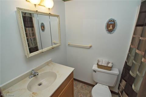 4288 Windsor Ave, Willoughby, OH 44094 photo 19