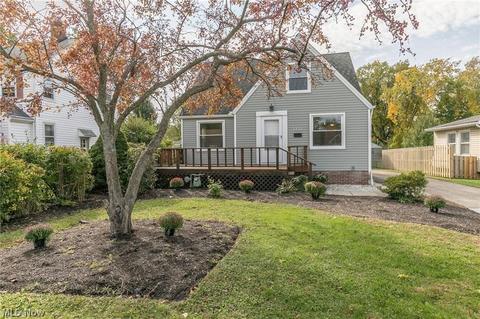 1716 E 291st St, Wickliffe, OH 44092 photo 2