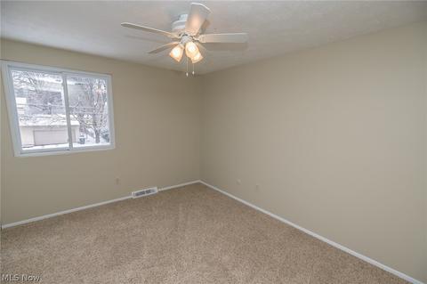 935 Independence Ave, Akron, OH 44310 photo 12