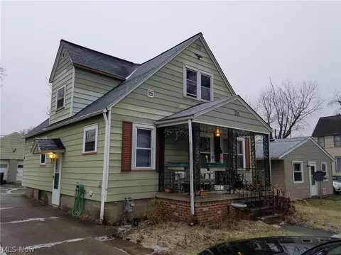 331 16th St, Elyria, OH 44035 photo 1