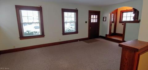 330 Eastern Heights Blvd, Elyria, OH 44035 photo 6