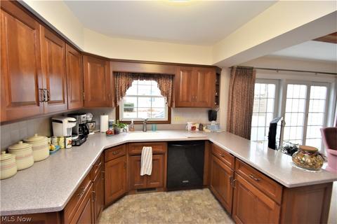 171 Buckingham Dr, Elyria, OH 44035 photo 10