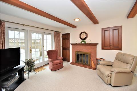 171 Buckingham Dr, Elyria, OH 44035 photo 4