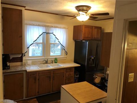 918 Seymour Dr, Ashtabula, OH 44004 photo 13