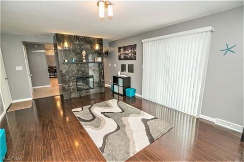7600 Wake Robin Dr, Parma, OH 44130 photo 16