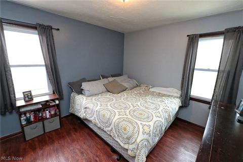 32728 Willowick Dr, Willowick, OH 44095 photo 12